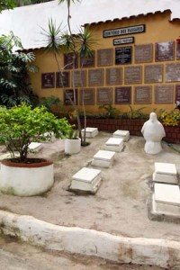 Vogelfriedhof_Paquetá_Rio de Janeiro©Jorge Vasconcello