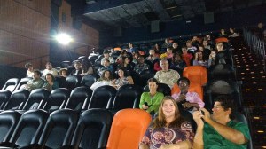 Hausbesetzer diskutieren in Rio de Janeiro über Era o Hotel Cambridge@Divulgação